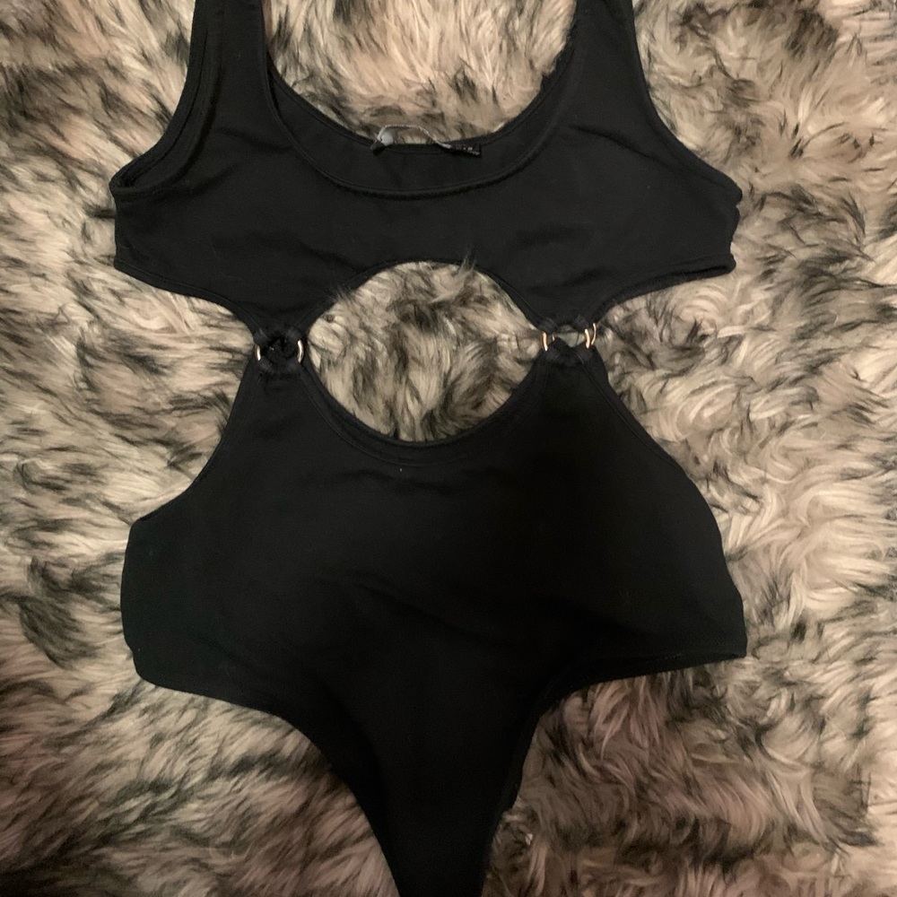 Princess Polly black bodysuit in small